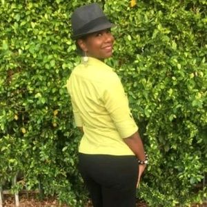 Meet your Posher, Sonya